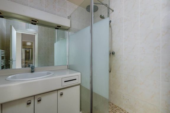 Salle de bain prise de vue flambient