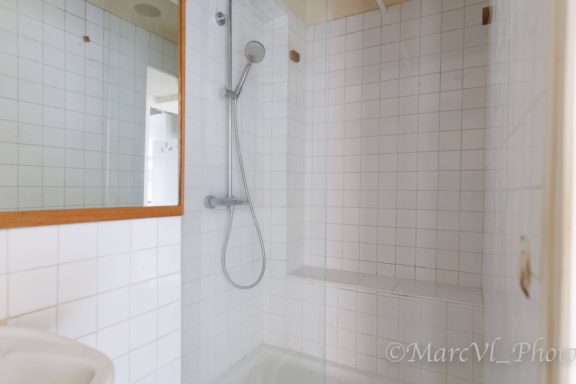 Salle de bain avant